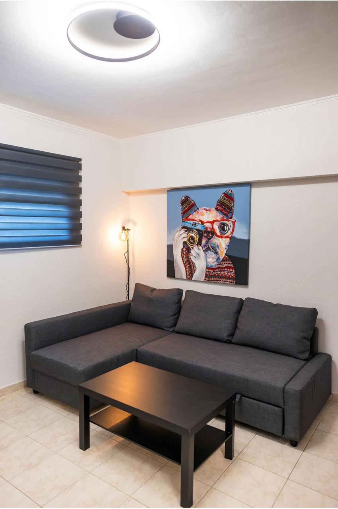Bk Apartment Semi-Basement Néa Khilí Екстериор снимка
